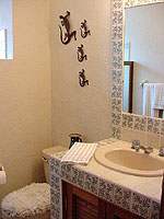 condo for sale guest bath